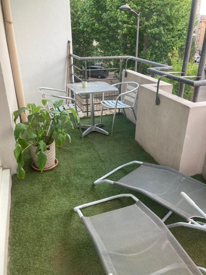Апартаменты Apparement Chaleureux Avec Balcon Марсель Экстерьер фото