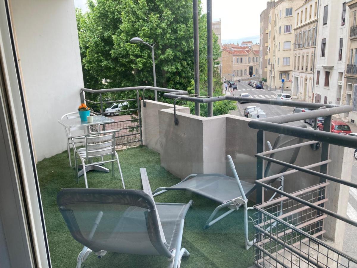 Апартаменты Apparement Chaleureux Avec Balcon Марсель Экстерьер фото