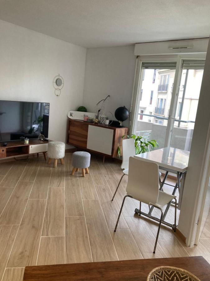Апартаменты Apparement Chaleureux Avec Balcon Марсель Экстерьер фото